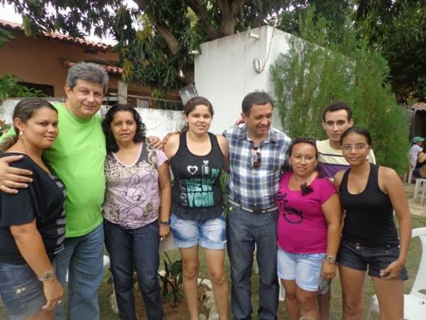 Z&eacute; Filho participou de filia&ccedil;&otilde;es ao PMDB em Parna&iacute;ba(Imagem:Divulga&ccedil;&atilde;o)