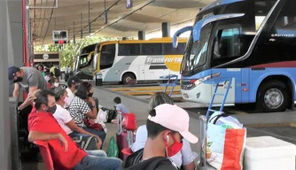 Fim de ano aumenta movimentação na Rodoviária de Teresina